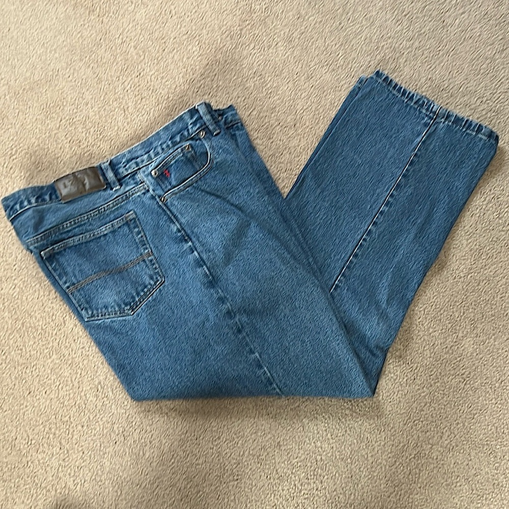 Men’s Izod relax fit blue jeans 38x32